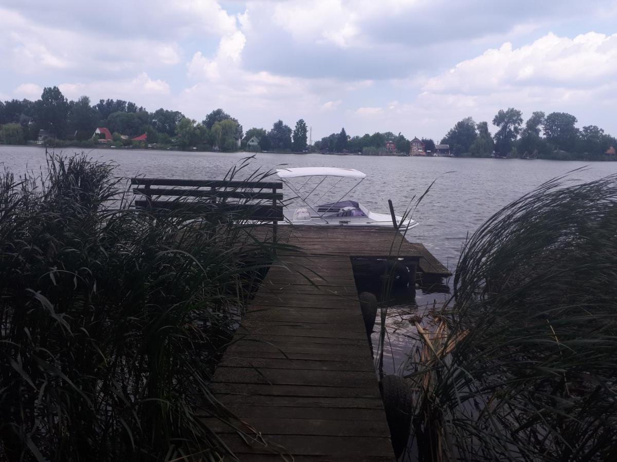 Neptun2 Apartman Domsod Екстериор снимка